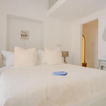 La Corte Dei Mille Luxury Неаполь