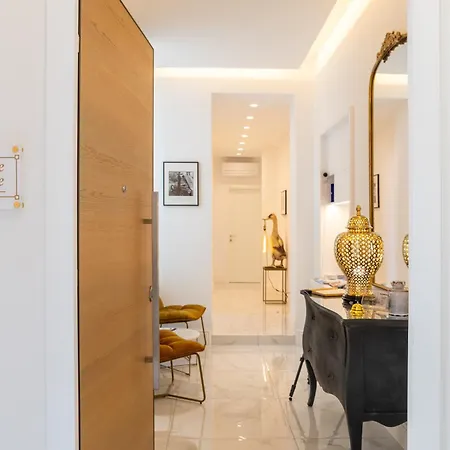 La Corte Dei Mille Luxury * Naples