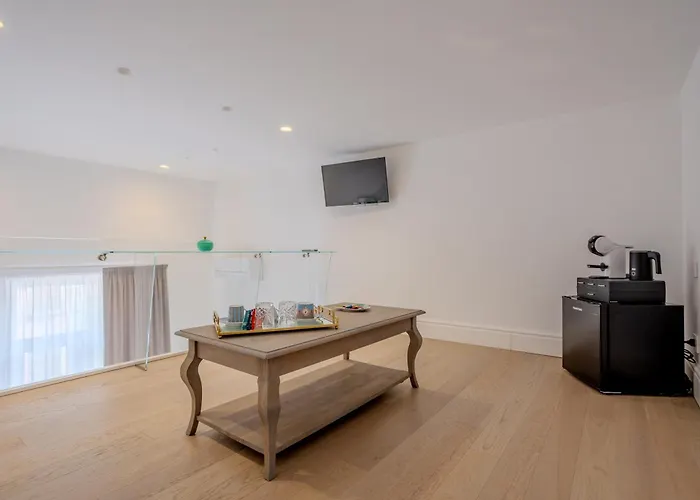 La Corte Dei Mille Luxury Affittacamere 4*