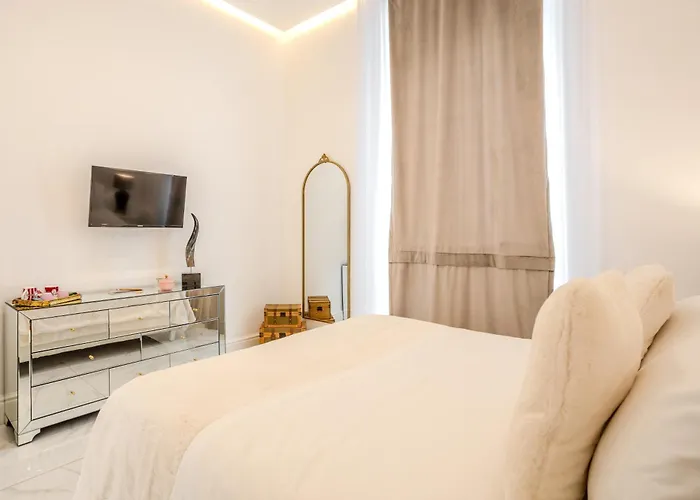 La Corte Dei Mille Luxury 4* 나폴리